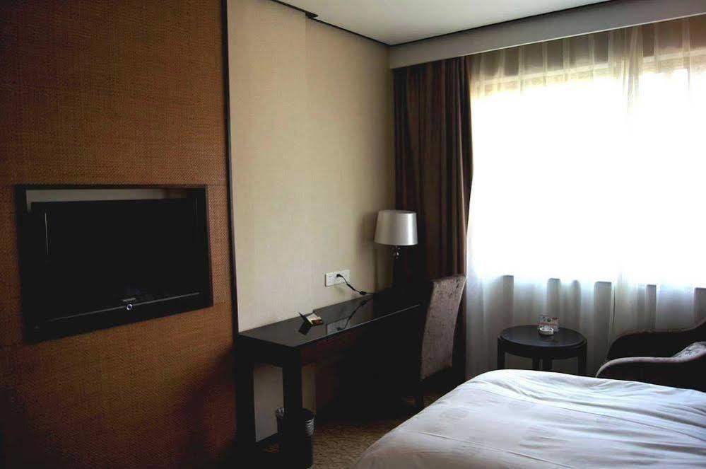 Byland World Hotel Yiwu  Esterno foto